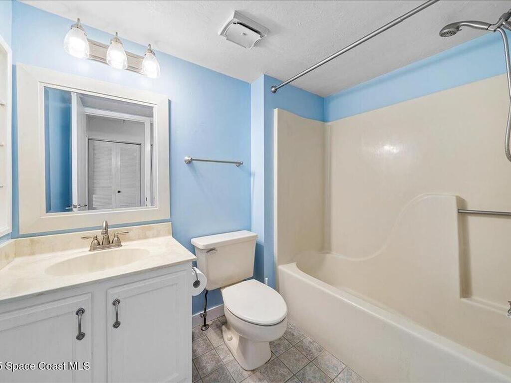 7817 Shadowood Drive, Melbourne, FL 32904