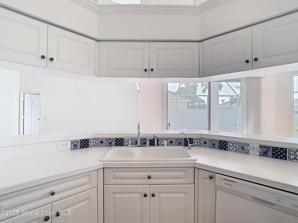 211 Seaview Street, Melbourne Beach, FL 32951