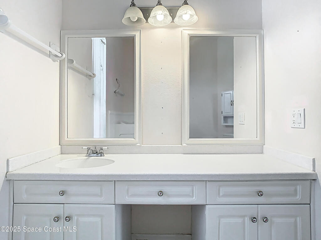 211 Seaview Street, Melbourne Beach, FL 32951