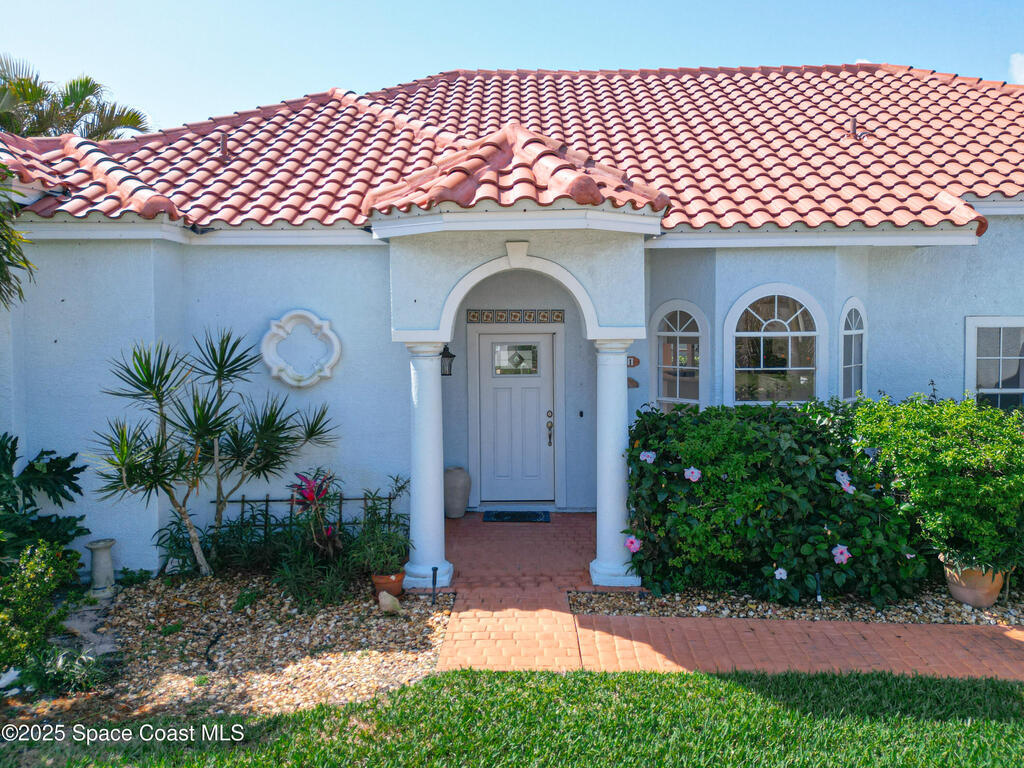 211 Seaview Street, Melbourne Beach, FL 32951