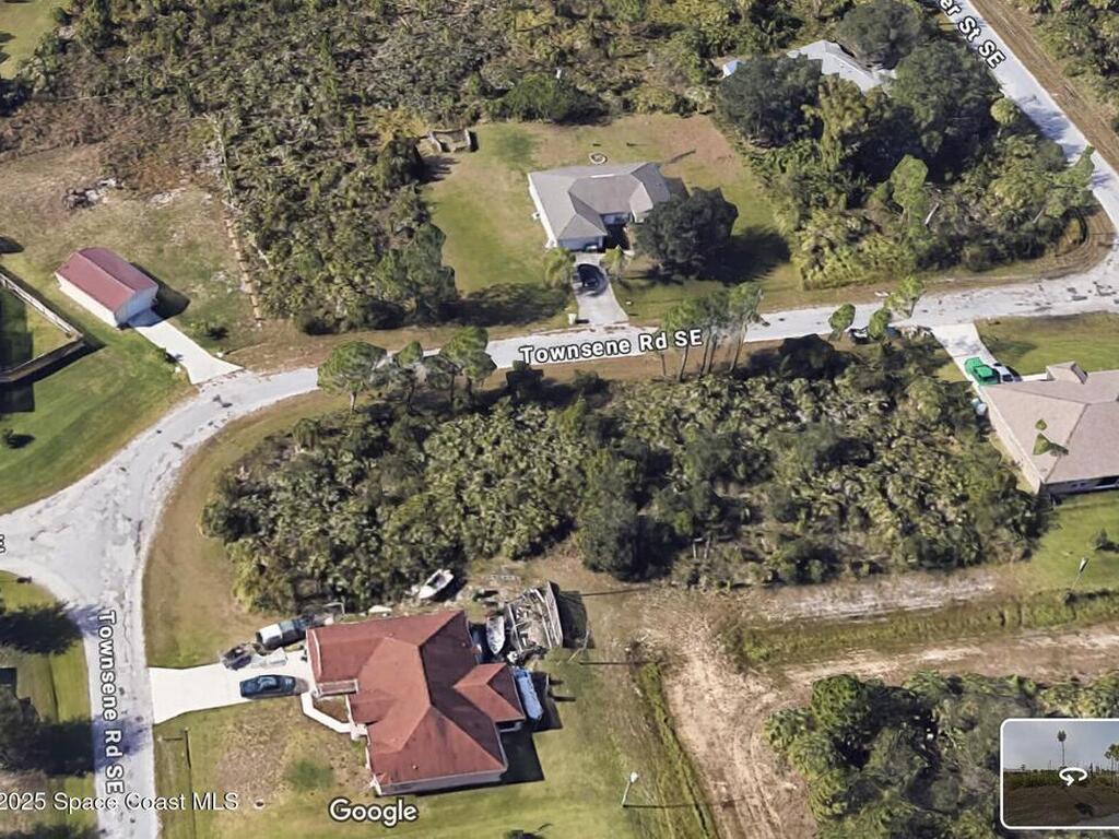 1160 Townsene Road, Palm Bay, FL 32909