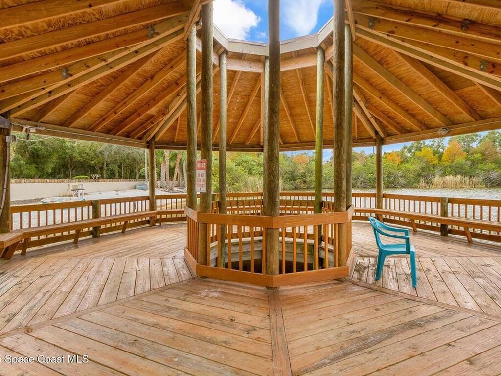 634 Outer Drive, Cocoa, FL 32926