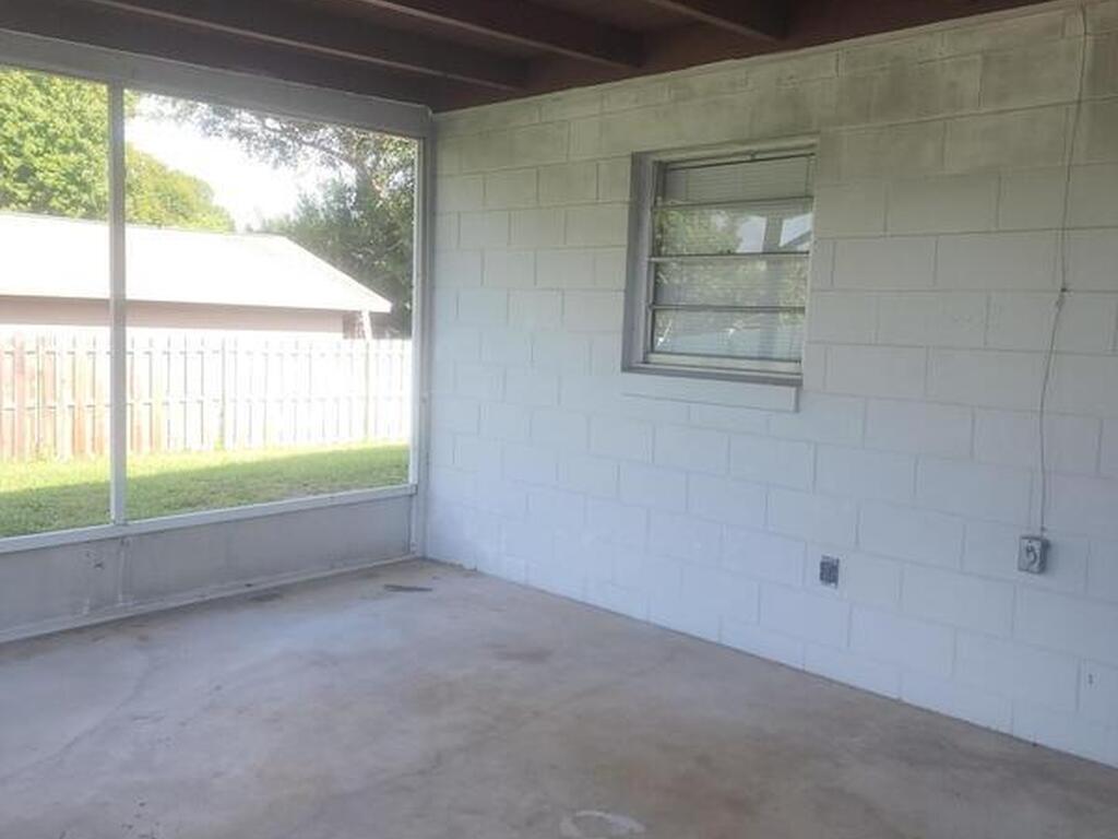 595 Albatross Street, Merritt Island, FL 32952