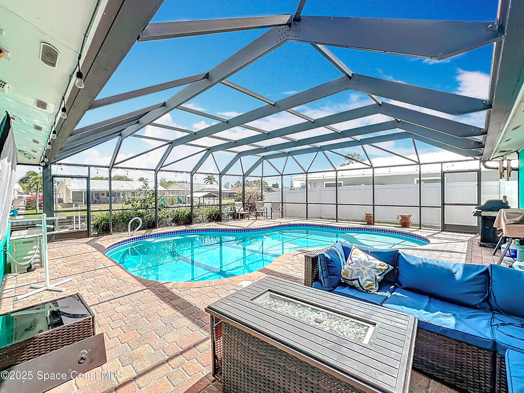 178 Via De La Reina, Merritt Island, FL 32953