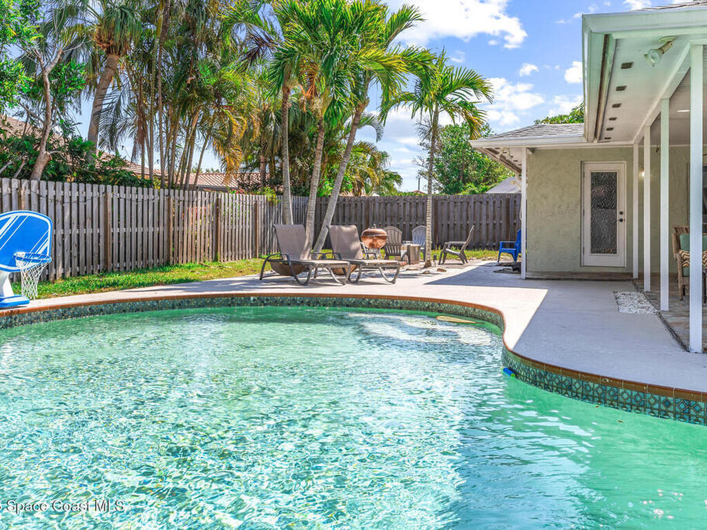 430 Rio Lane, Indialantic, FL 32903