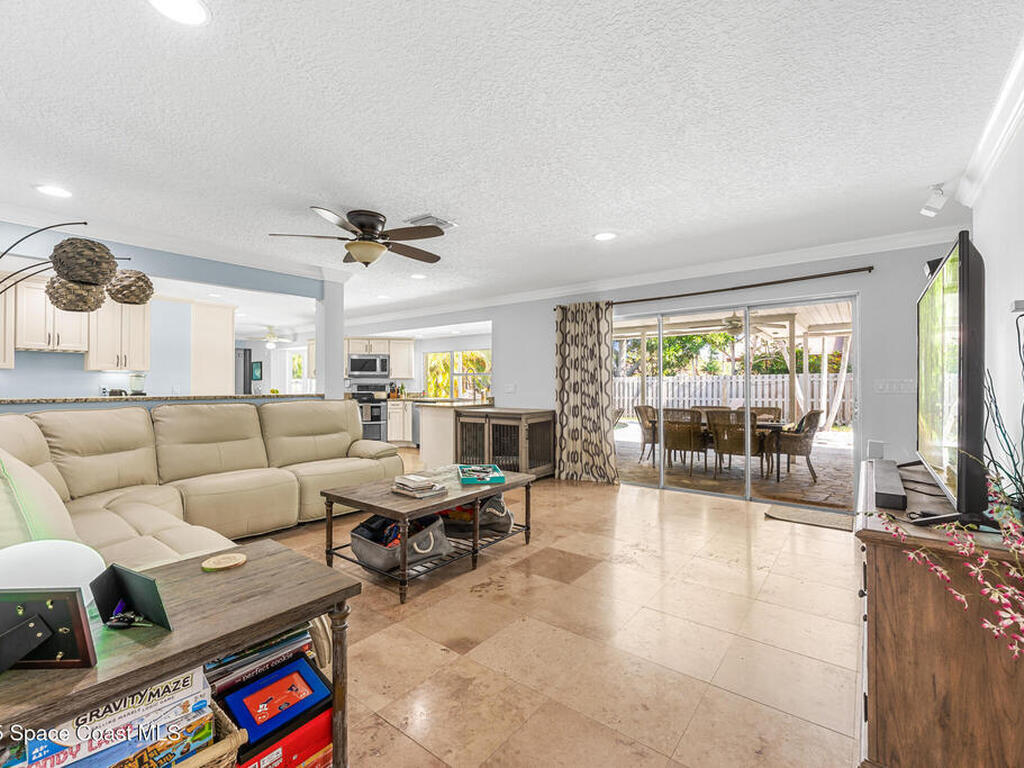 430 Rio Lane, Indialantic, FL 32903