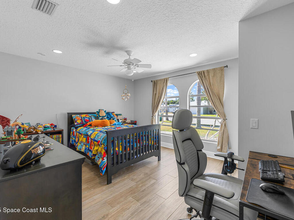 430 Rio Lane, Indialantic, FL 32903