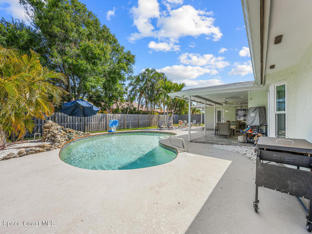 430 Rio Lane, Indialantic, FL 32903