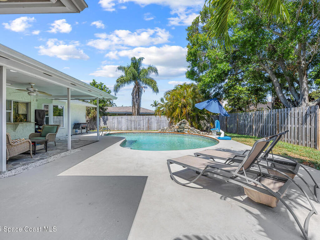 430 Rio Lane, Indialantic, FL 32903