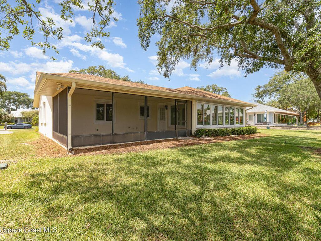 1375 Mayflower Avenue, Melbourne, FL 32940