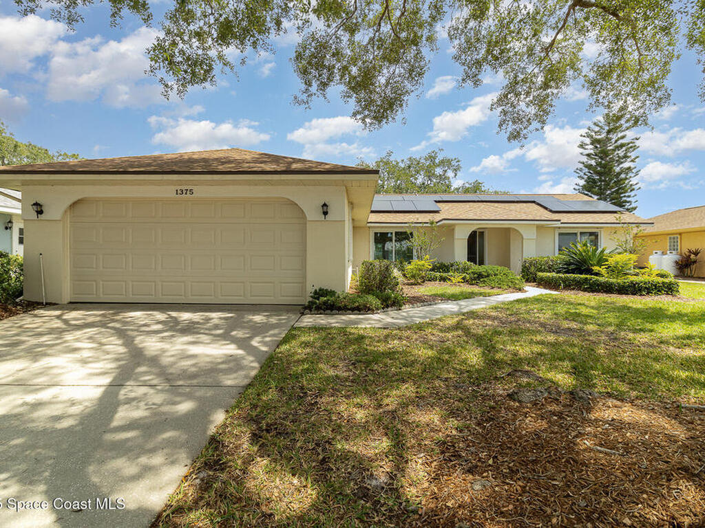 1375 Mayflower Avenue, Melbourne, FL 32940
