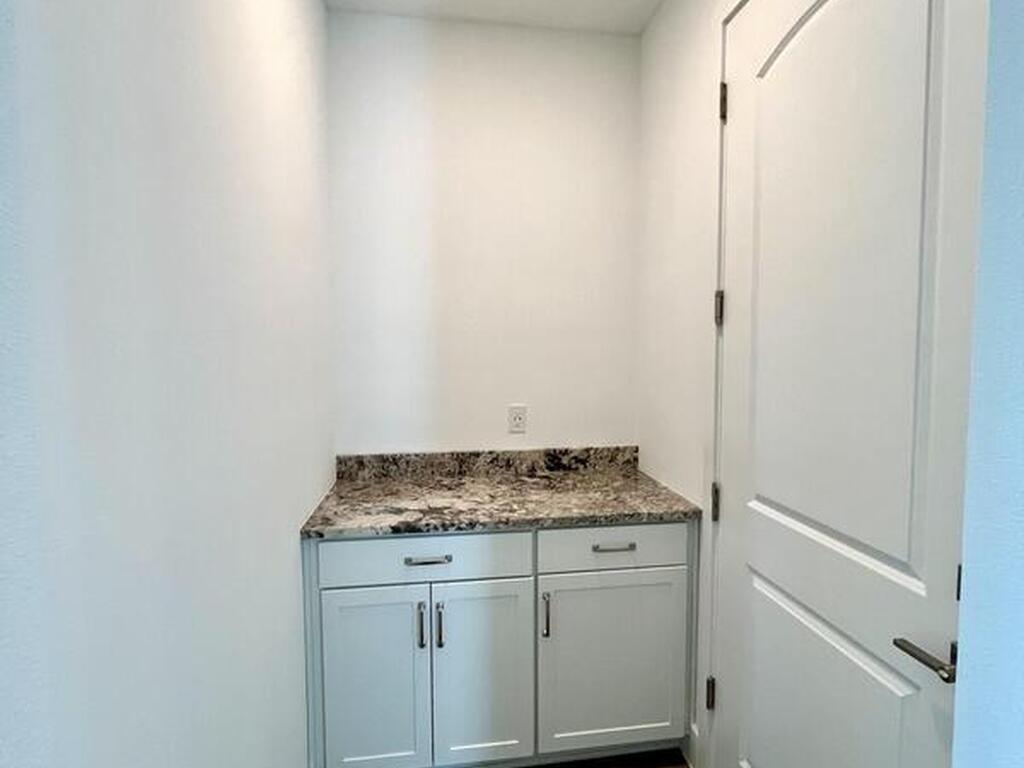 8766 Crossmolina Drive, Melbourne, FL 32940