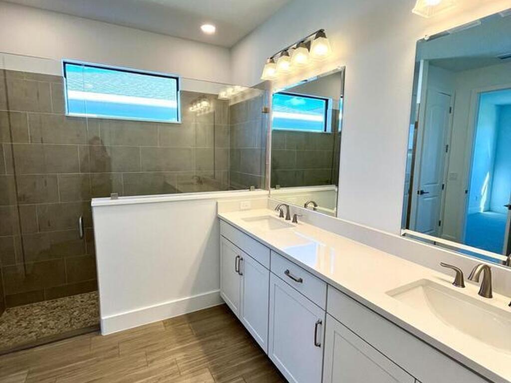 8766 Crossmolina Drive, Melbourne, FL 32940