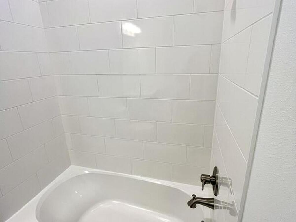 8766 Crossmolina Drive, Melbourne, FL 32940