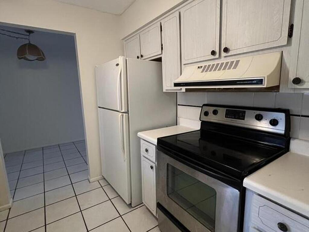 190 E Olmstead Drive, Titusville, FL 32780