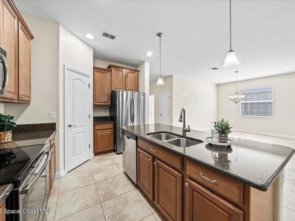 3624 Sansome Circle, Melbourne, FL 32940