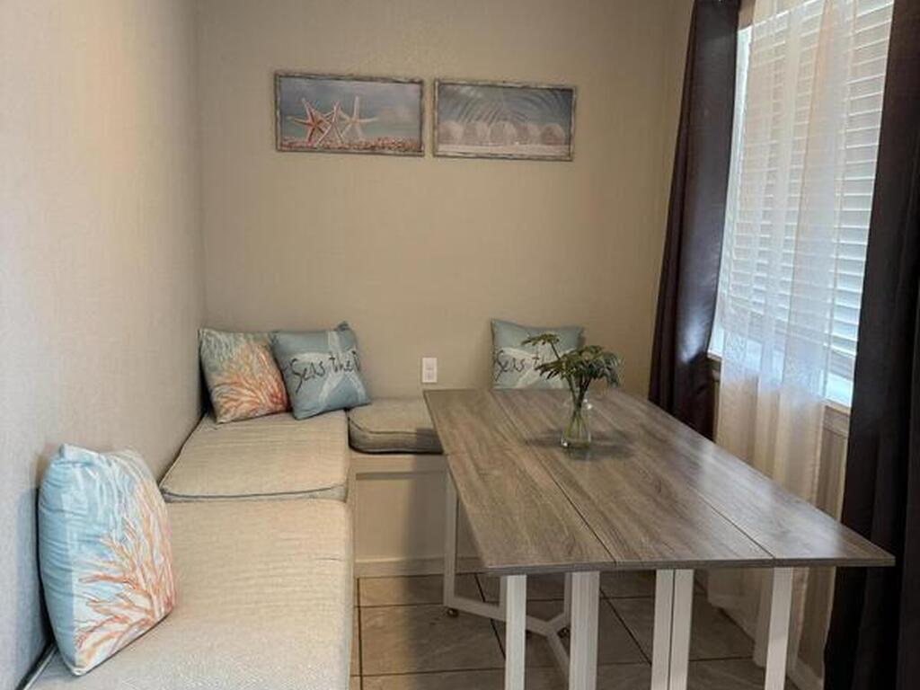 1002 Brothers Avenue, Melbourne, FL 32901