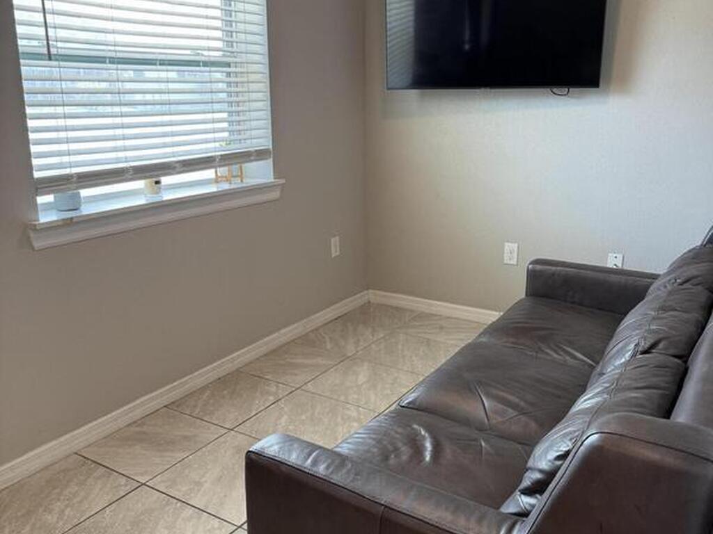 1002 Brothers Avenue, Melbourne, FL 32901