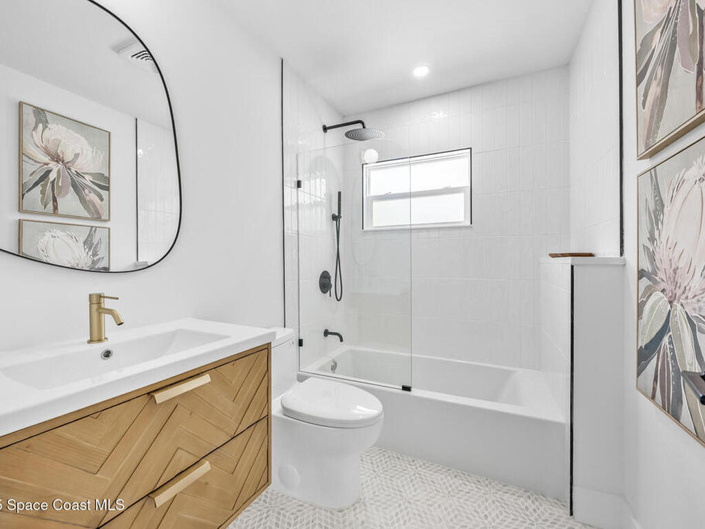 325 Park Avenue, Satellite Beach, FL 32937