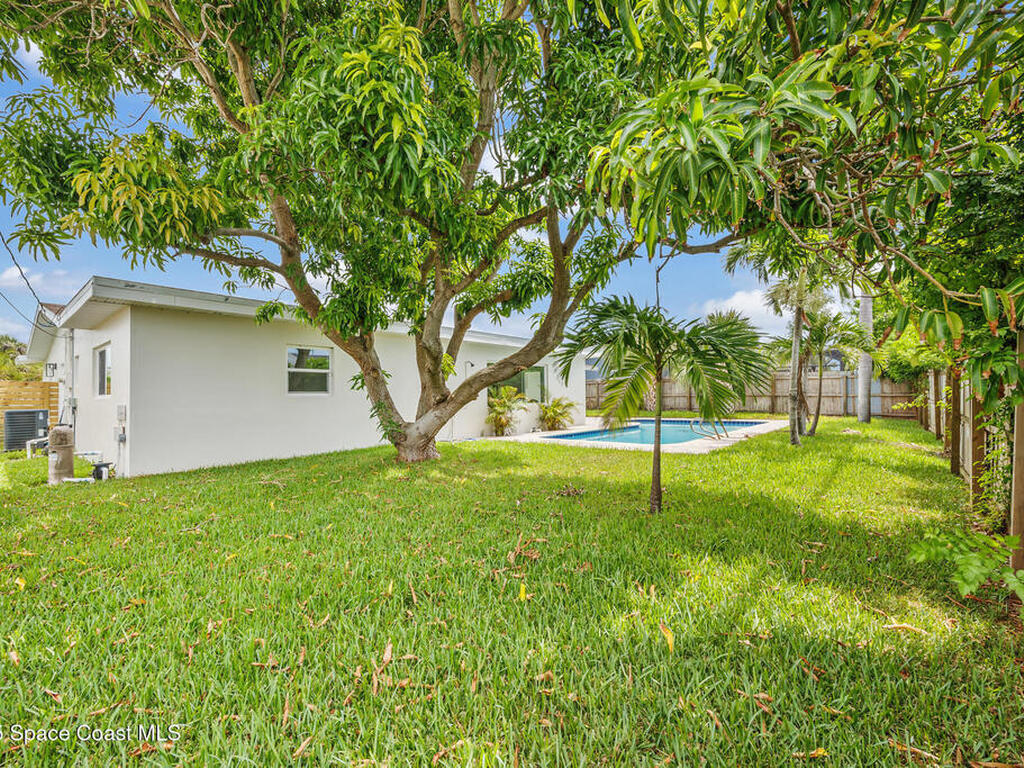 325 Park Avenue, Satellite Beach, FL 32937