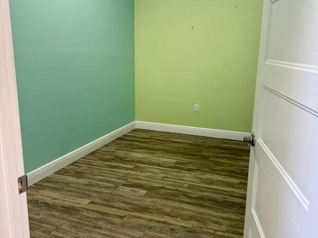 660 E Eau Gallie Boulevard, Indian Harbour Beach, FL 32937