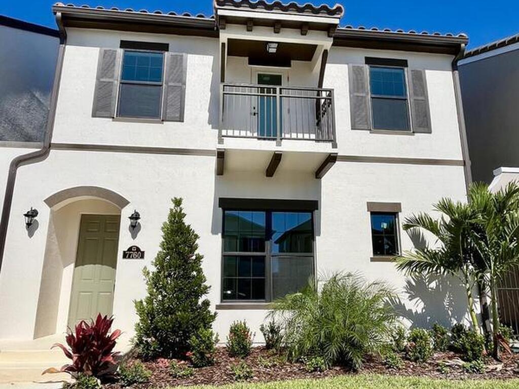 7760 Allure Drive, Melbourne, FL 32940