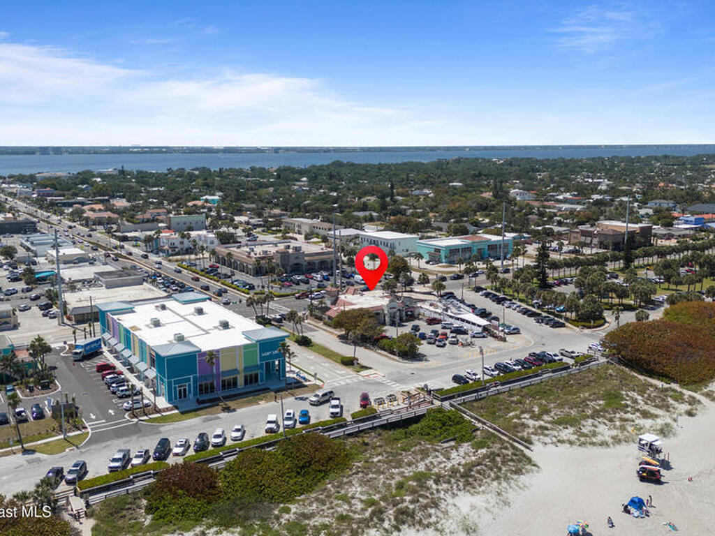 2 5th Avenue, Indialantic, FL 32903