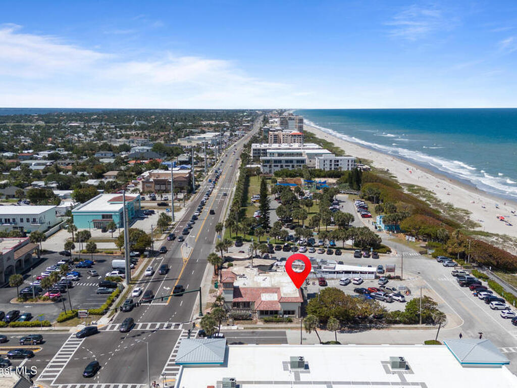 2 5th Avenue, Indialantic, FL 32903