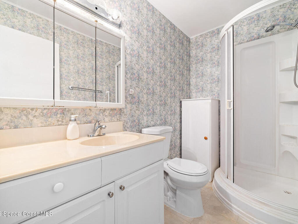 2369 Golf Lake Circle, Melbourne, FL 32935