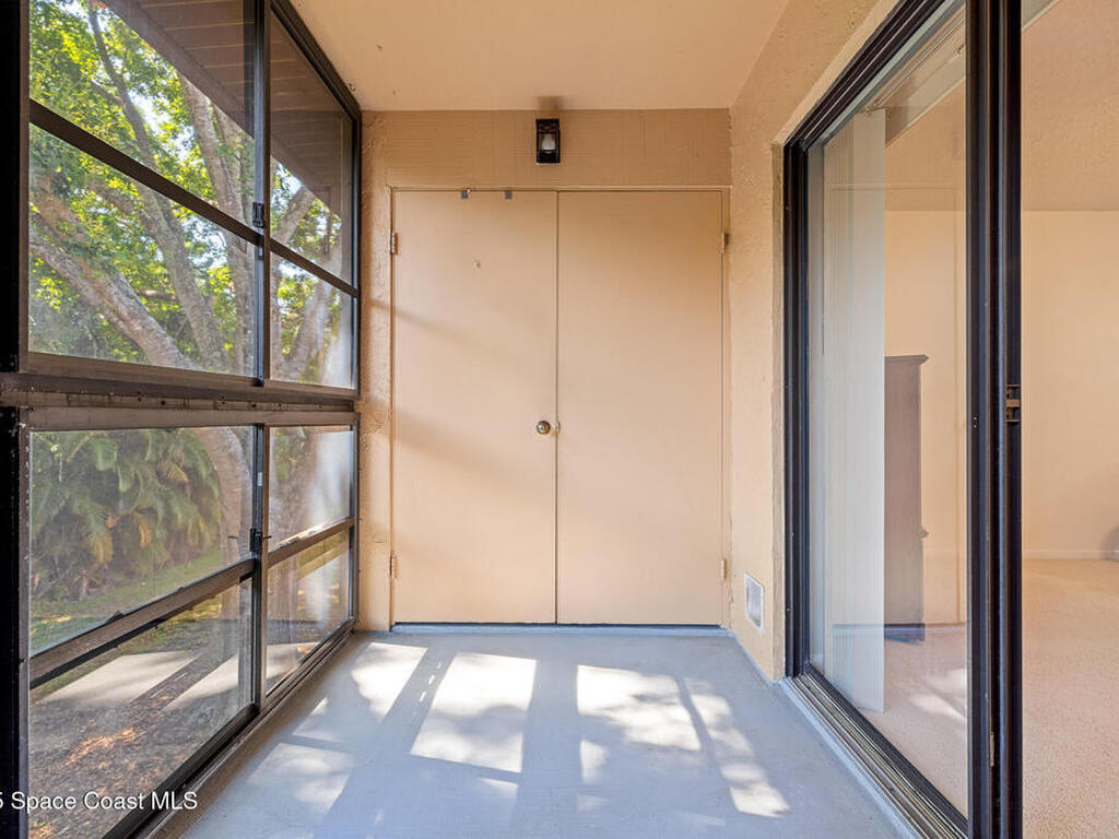 2369 Golf Lake Circle, Melbourne, FL 32935