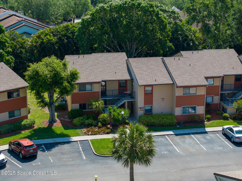 2369 Golf Lake Circle, Melbourne, FL 32935