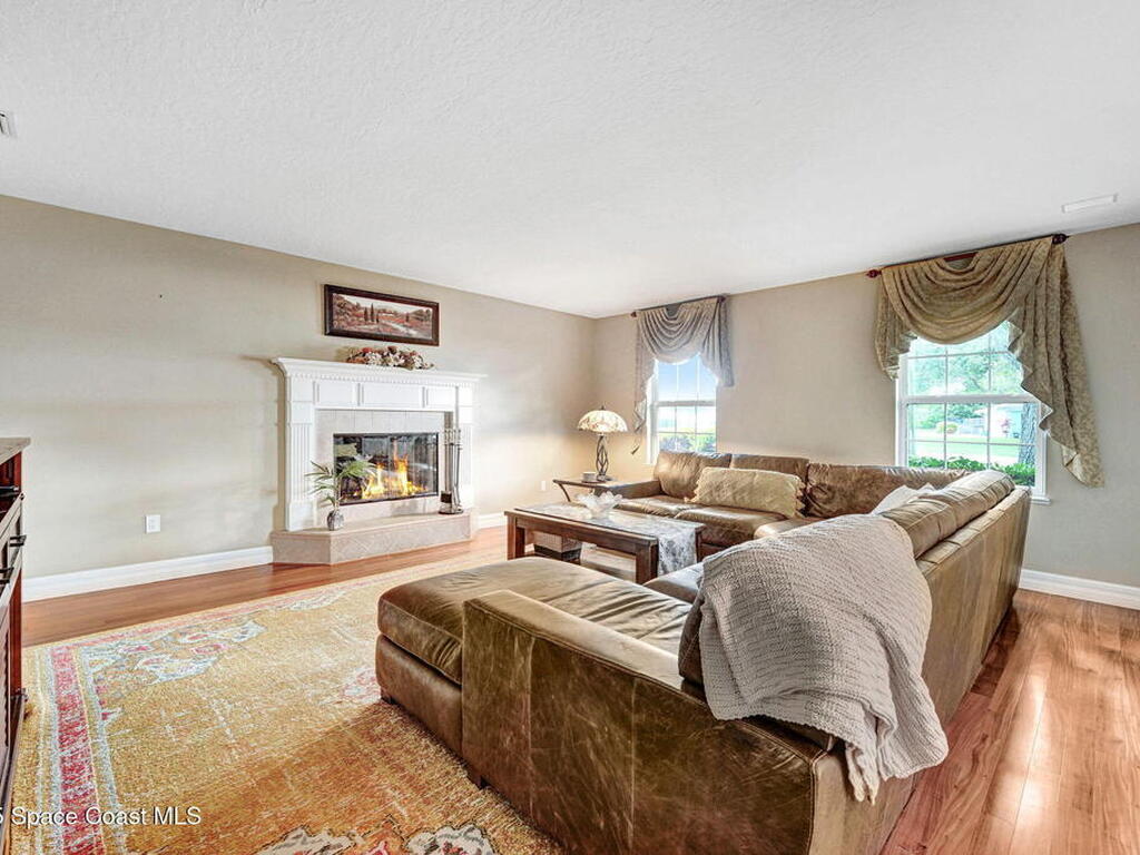 1428 Gleneagles Way, Rockledge, FL 32955