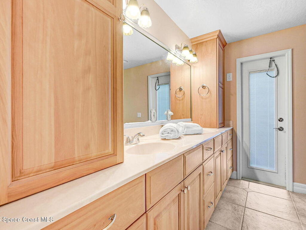 1428 Gleneagles Way, Rockledge, FL 32955