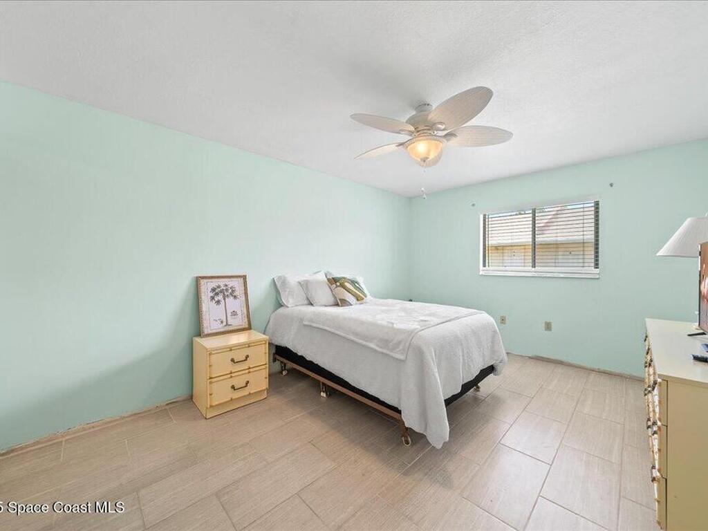 190 S Orlando Avenue, Cocoa Beach, FL 32931