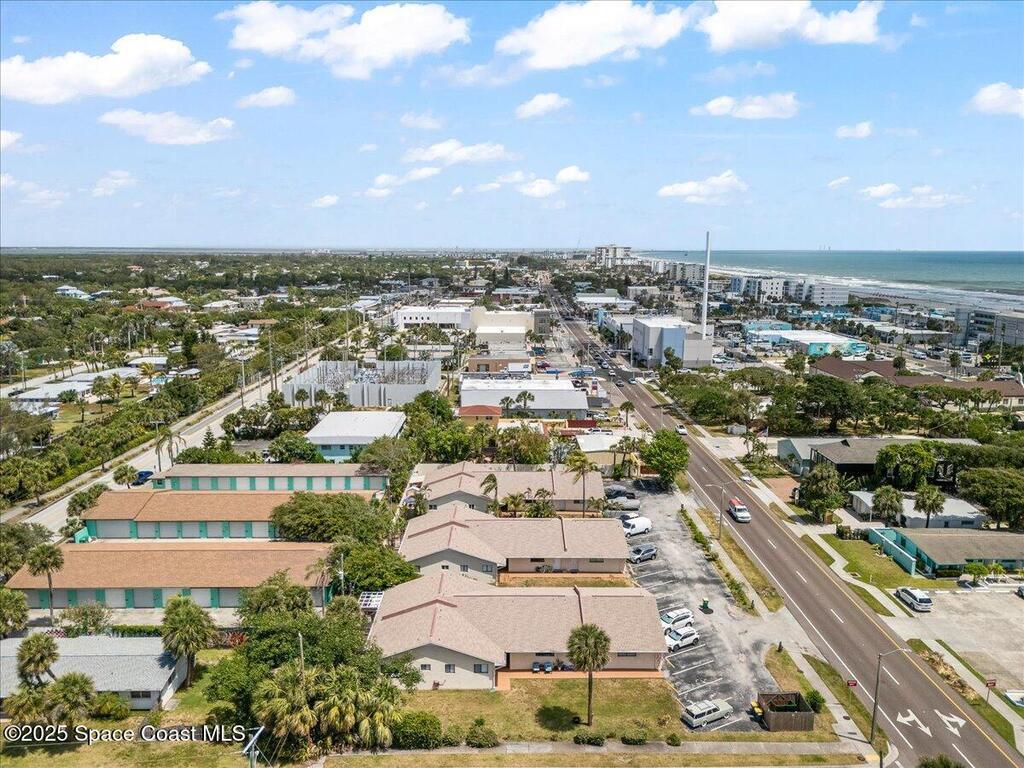 190 S Orlando Avenue, Cocoa Beach, FL 32931