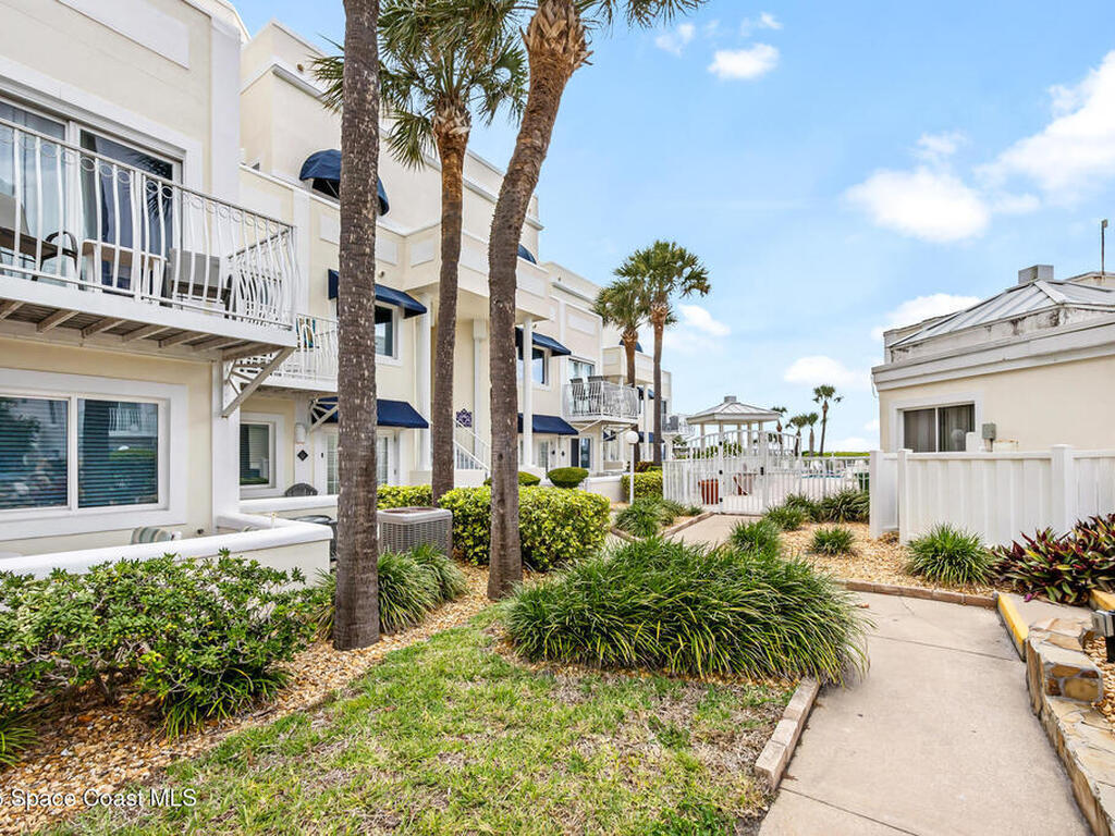 8600 Ridgewood Avenue, Cape Canaveral, FL 32920