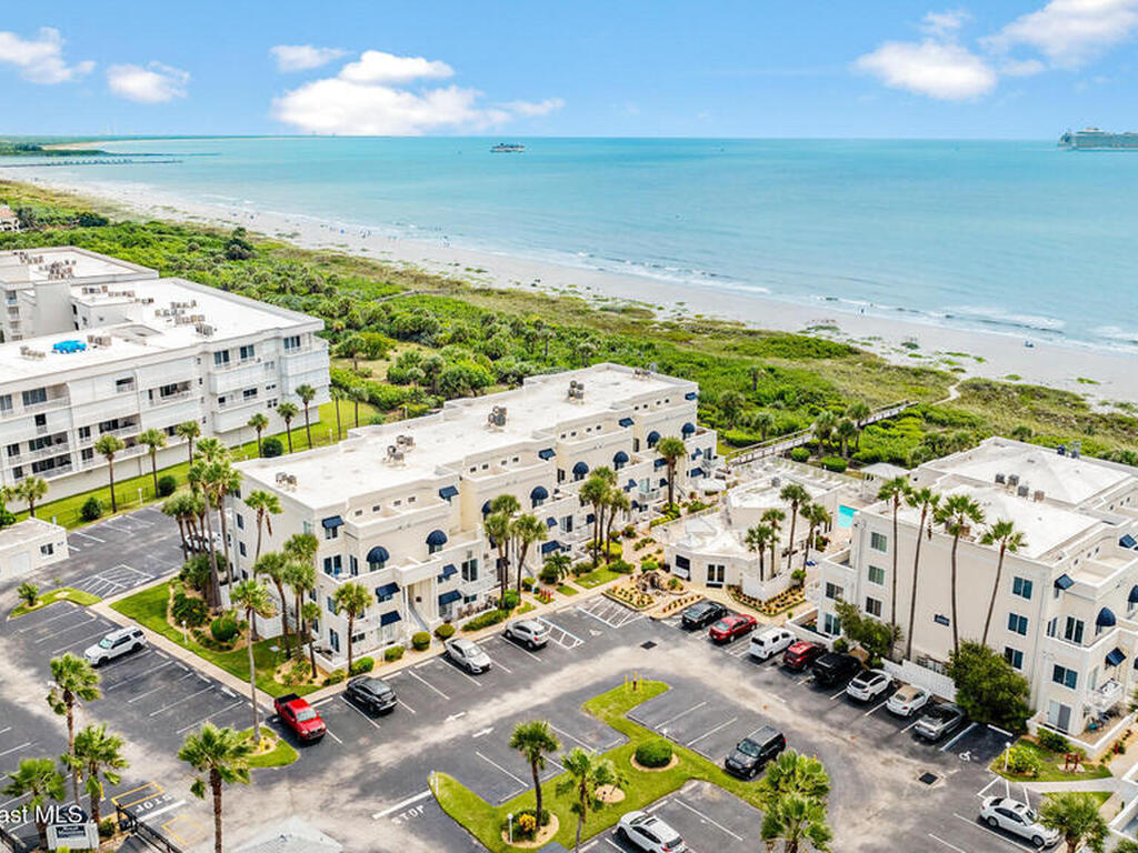 8600 Ridgewood Avenue, Cape Canaveral, FL 32920