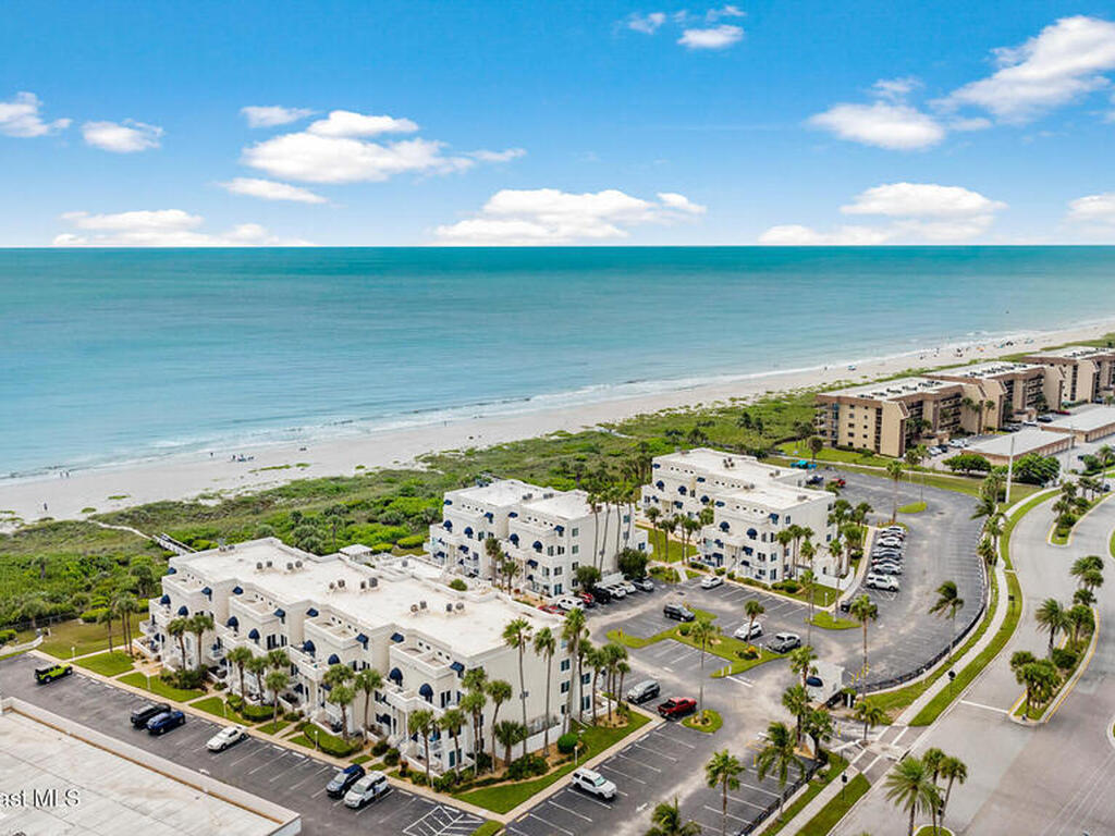 8600 Ridgewood Avenue, Cape Canaveral, FL 32920