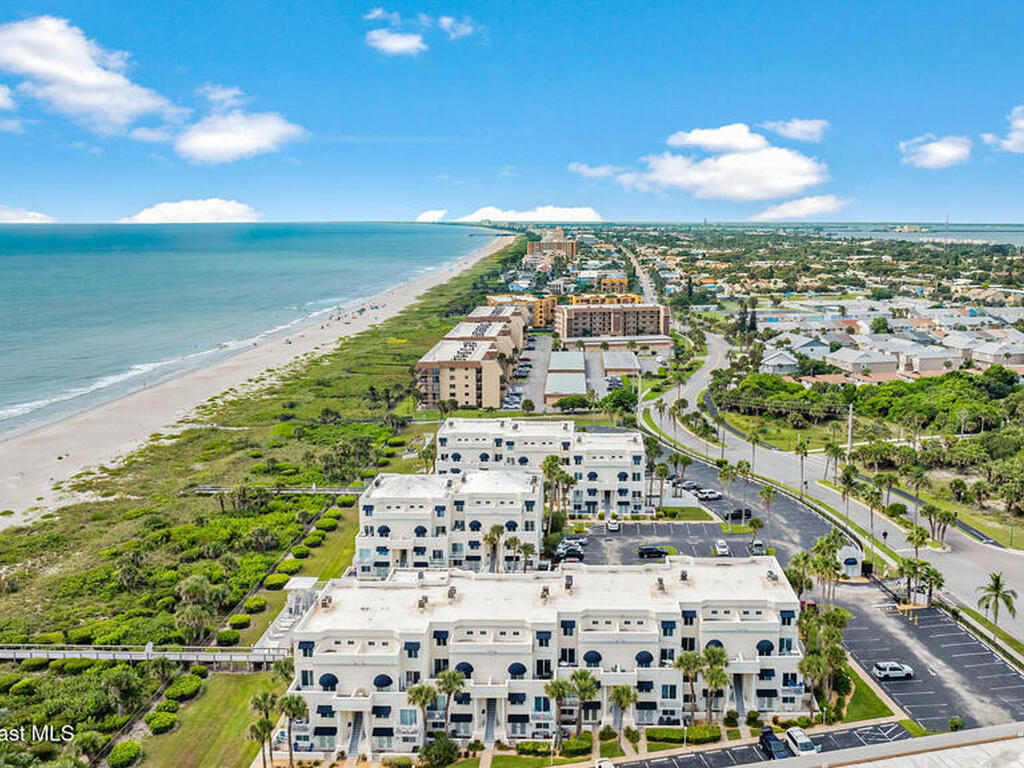 8600 Ridgewood Avenue, Cape Canaveral, FL 32920