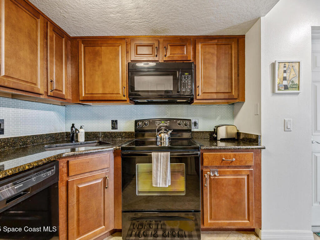 8600 Ridgewood Avenue, Cape Canaveral, FL 32920