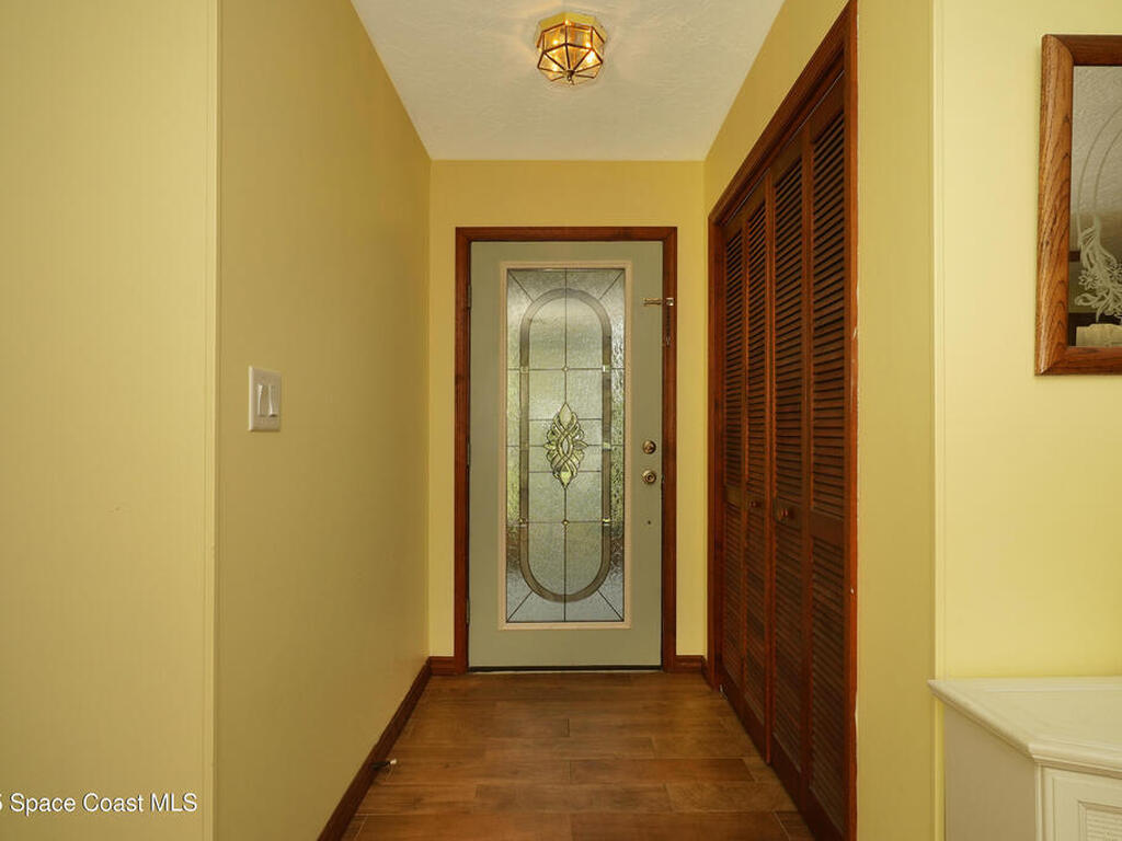 670 Kings Way, Merritt Island, FL 32953