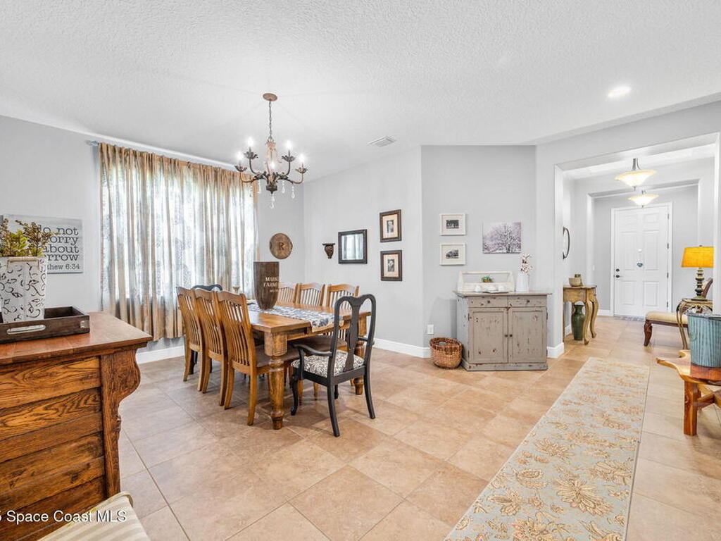 8601 Strom Park Drive, Melbourne, FL 32940