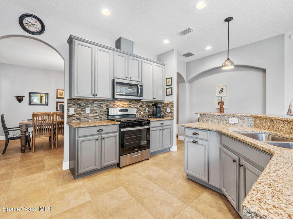 8601 Strom Park Drive, Melbourne, FL 32940