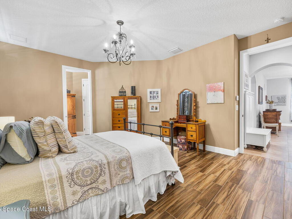 8601 Strom Park Drive, Melbourne, FL 32940