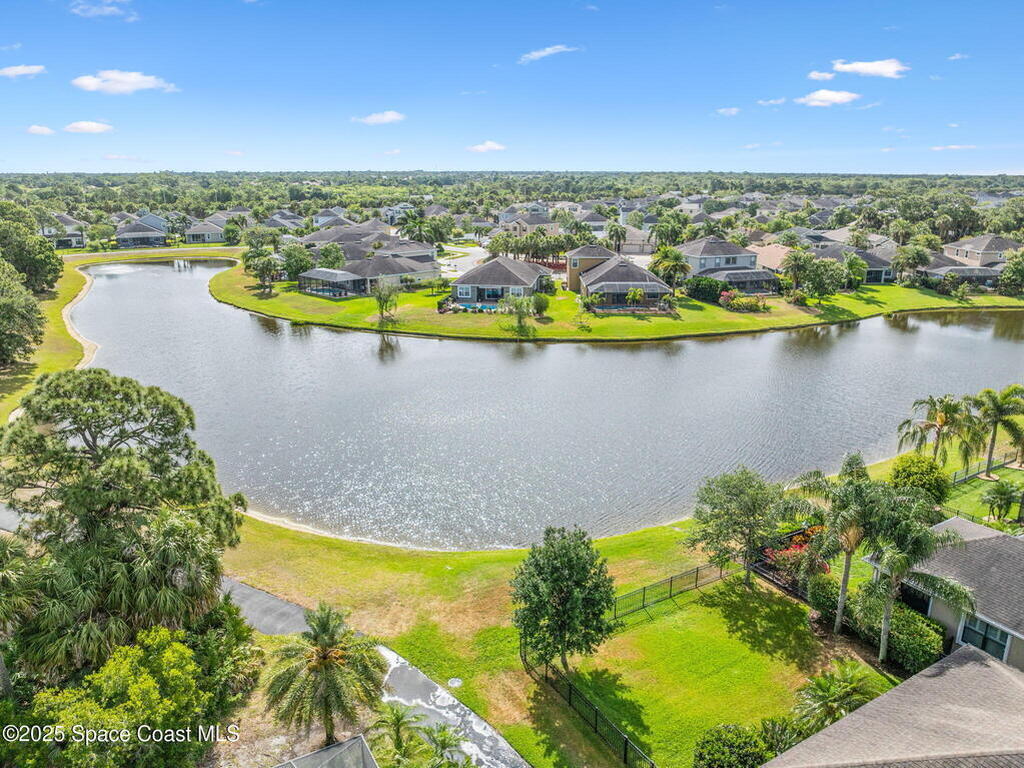 8601 Strom Park Drive, Melbourne, FL 32940