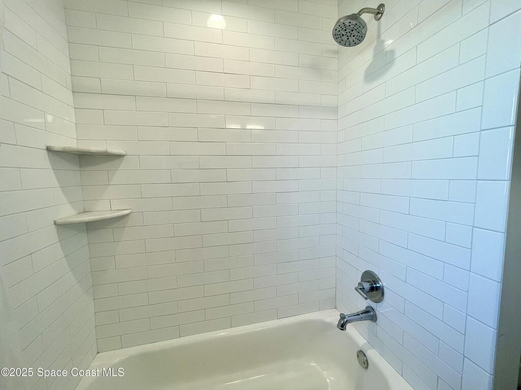 132 E Gadsden Lane, Cocoa Beach, FL 32931