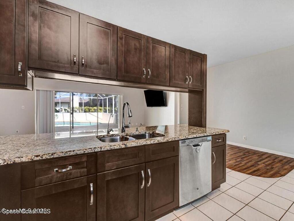 296 Sandy Run, Melbourne, FL 32940