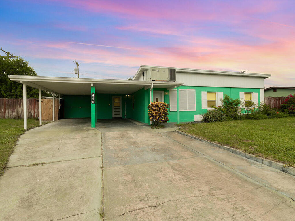 2125 Smathers Circle, Melbourne, FL 32935