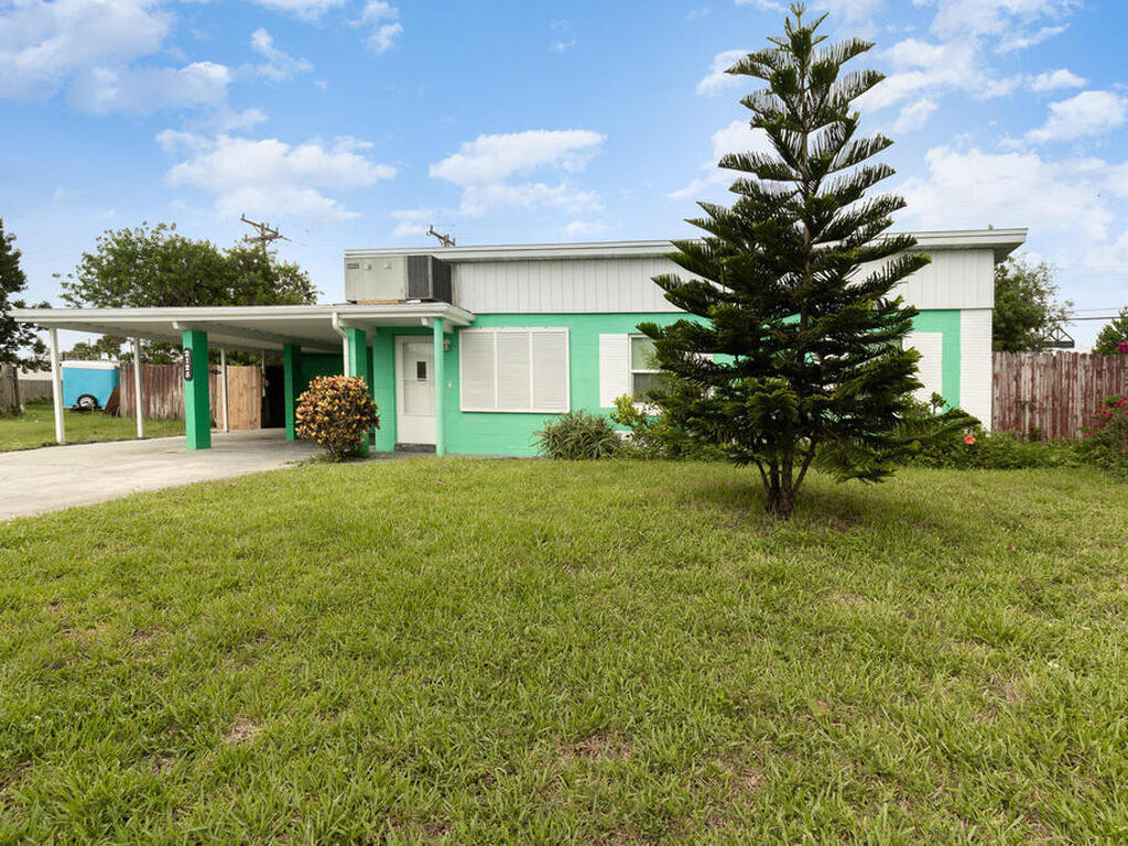 2125 Smathers Circle, Melbourne, FL 32935