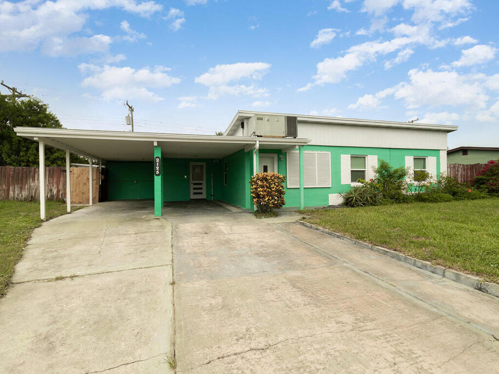 2125 Smathers Circle, Melbourne, FL 32935